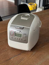 Toshiba Rice Cooker - Image 1