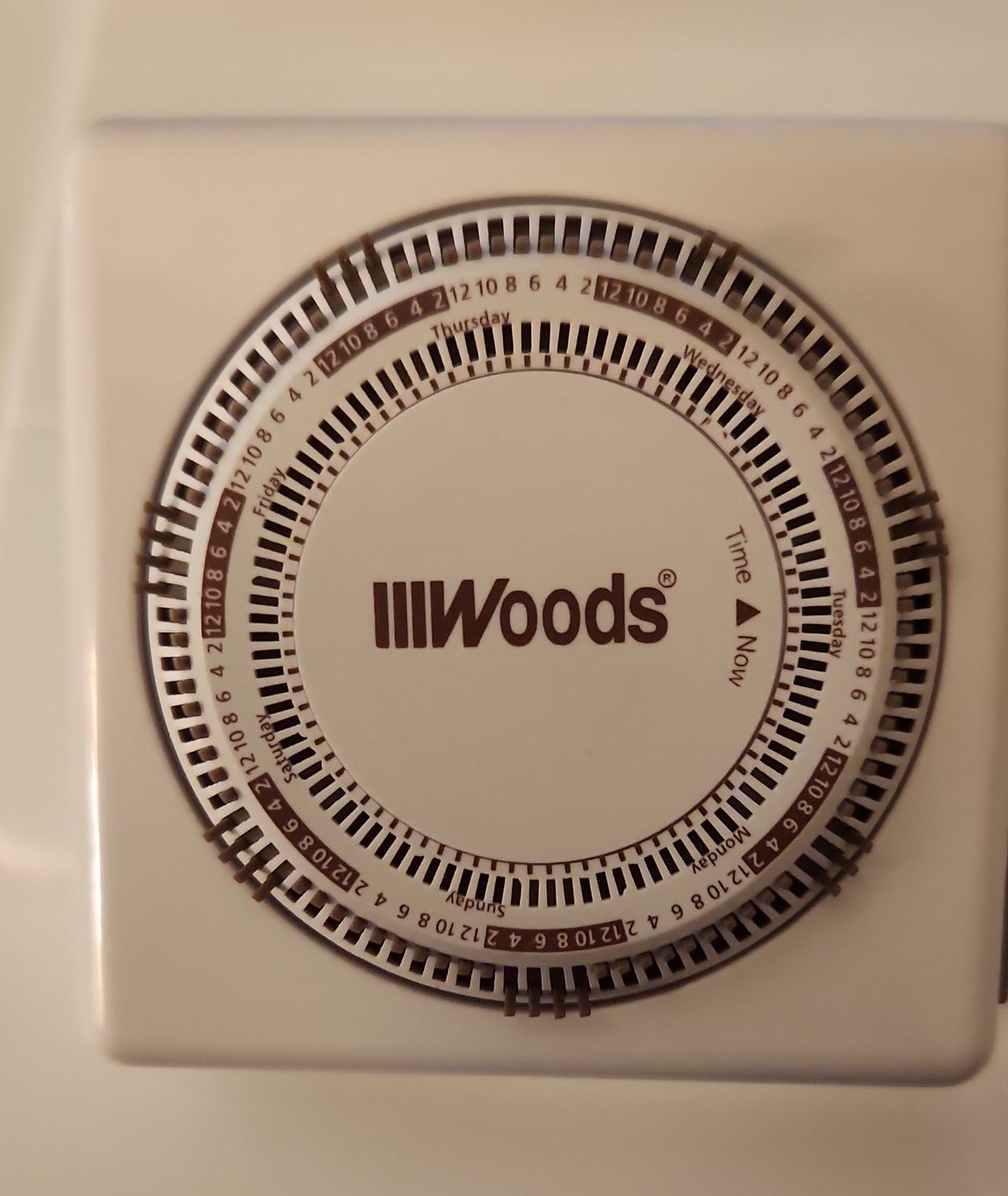 Woods 59201 Indoor 7-Day Mechanical Timer