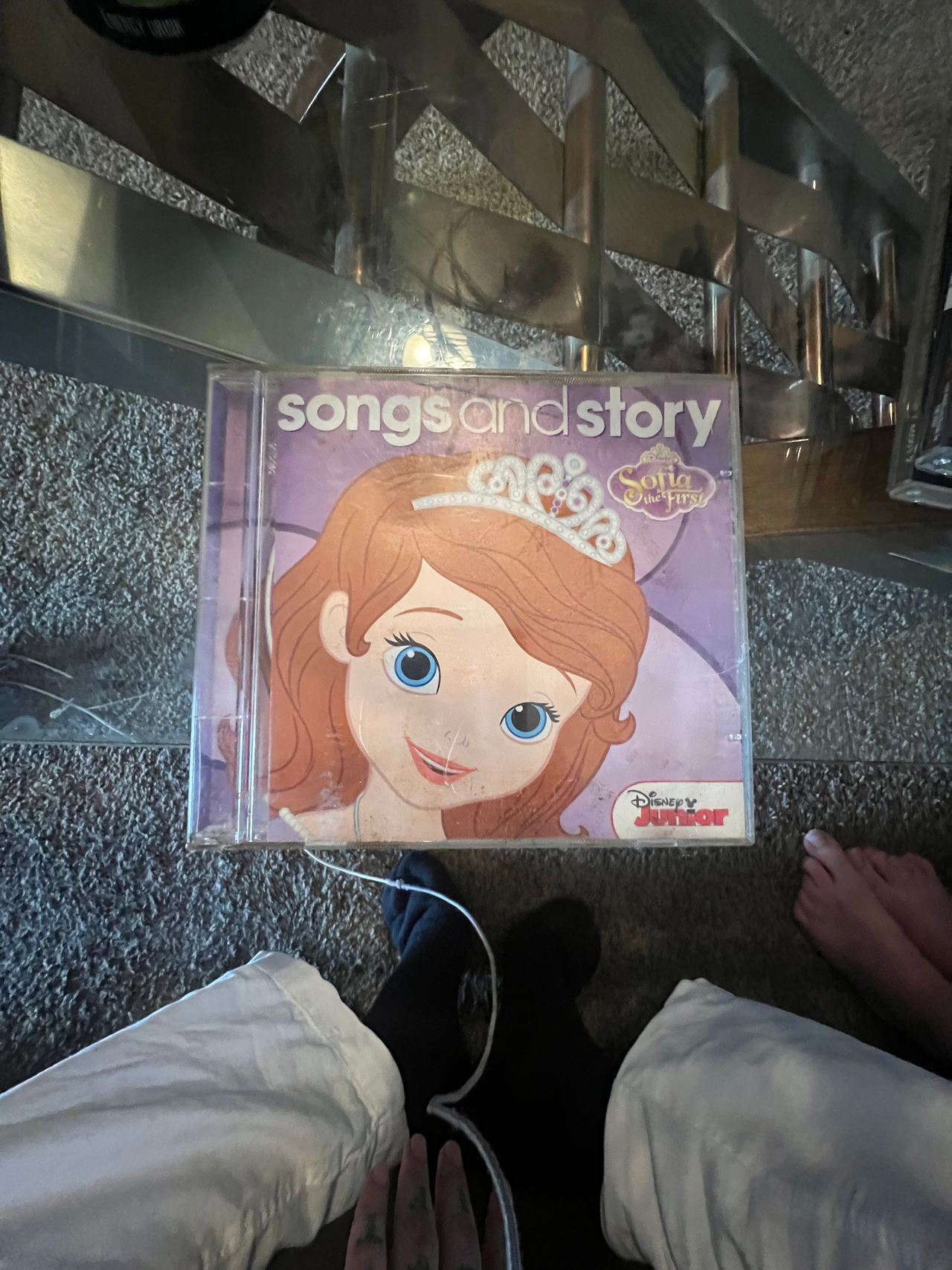 Disney Junior Sofia the First: Songs and Story