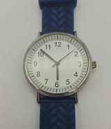 Analog Quartz Watch with Blue Silicone Strap - Image 2