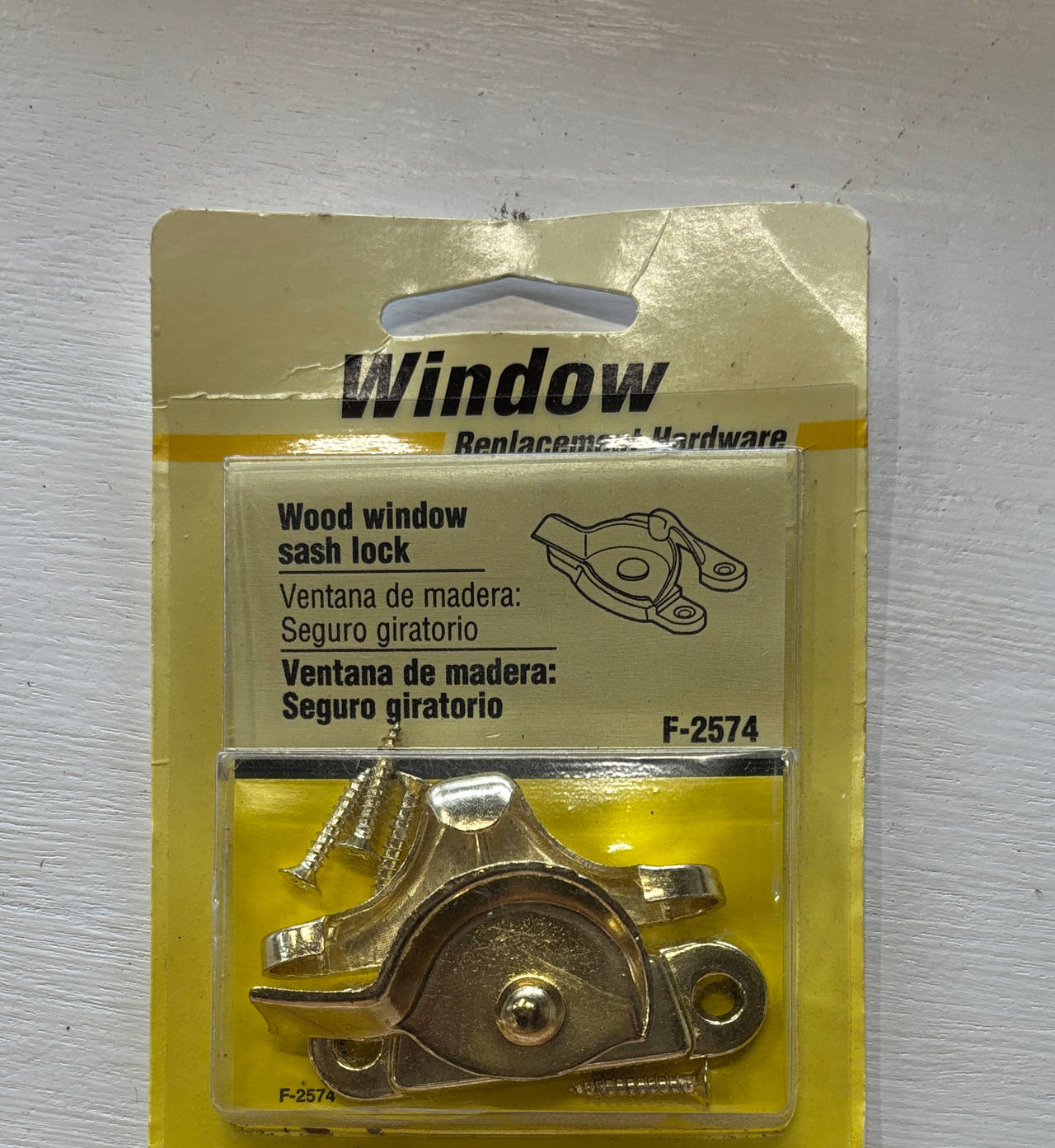 Prime-Line F 2574 Wood Window Sash Lock