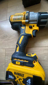 DeWalt 20V MAX XR Cordless Drill - Image 3