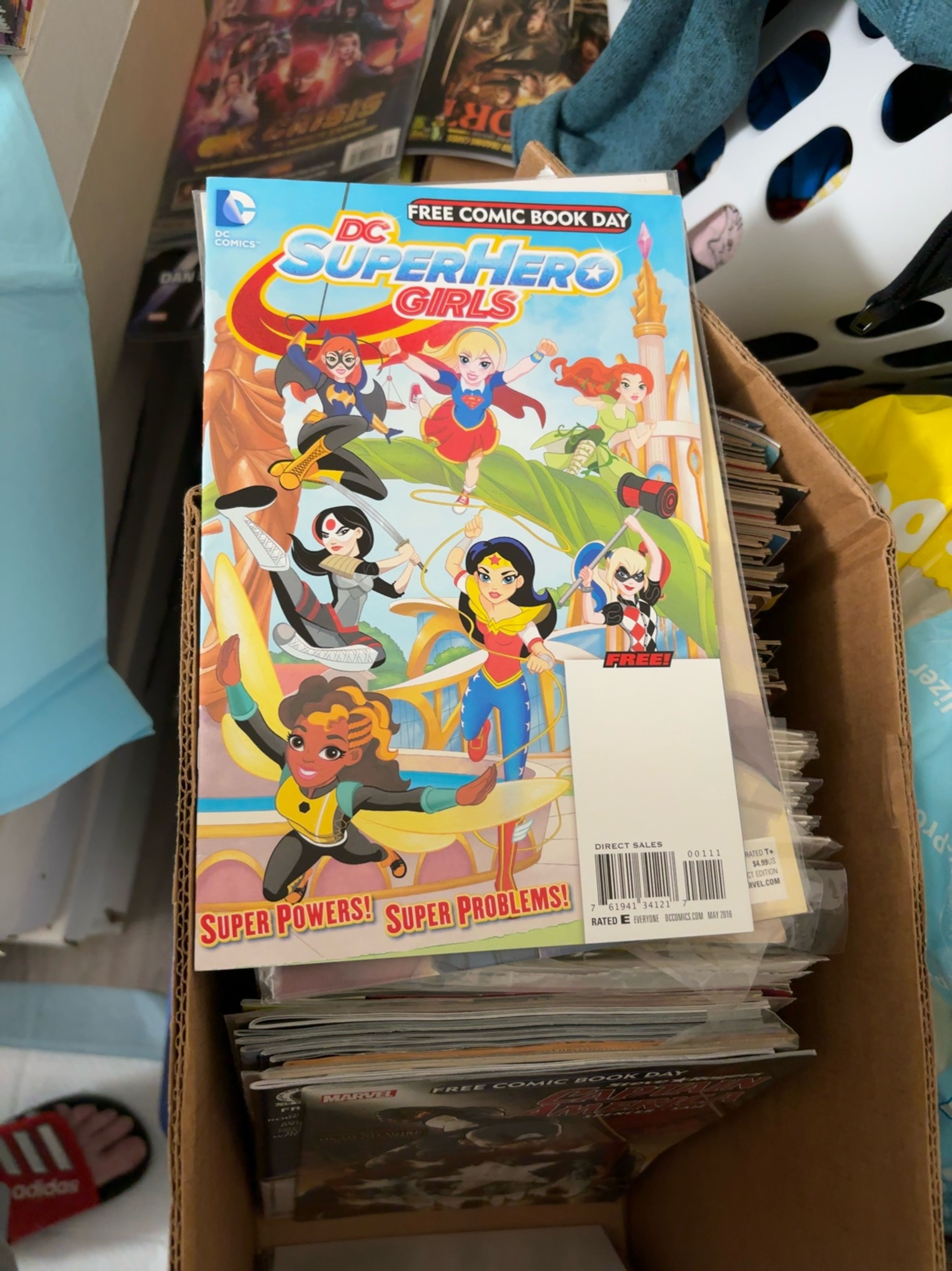 DC Super Hero Girls: Finals Crisis Volume 1