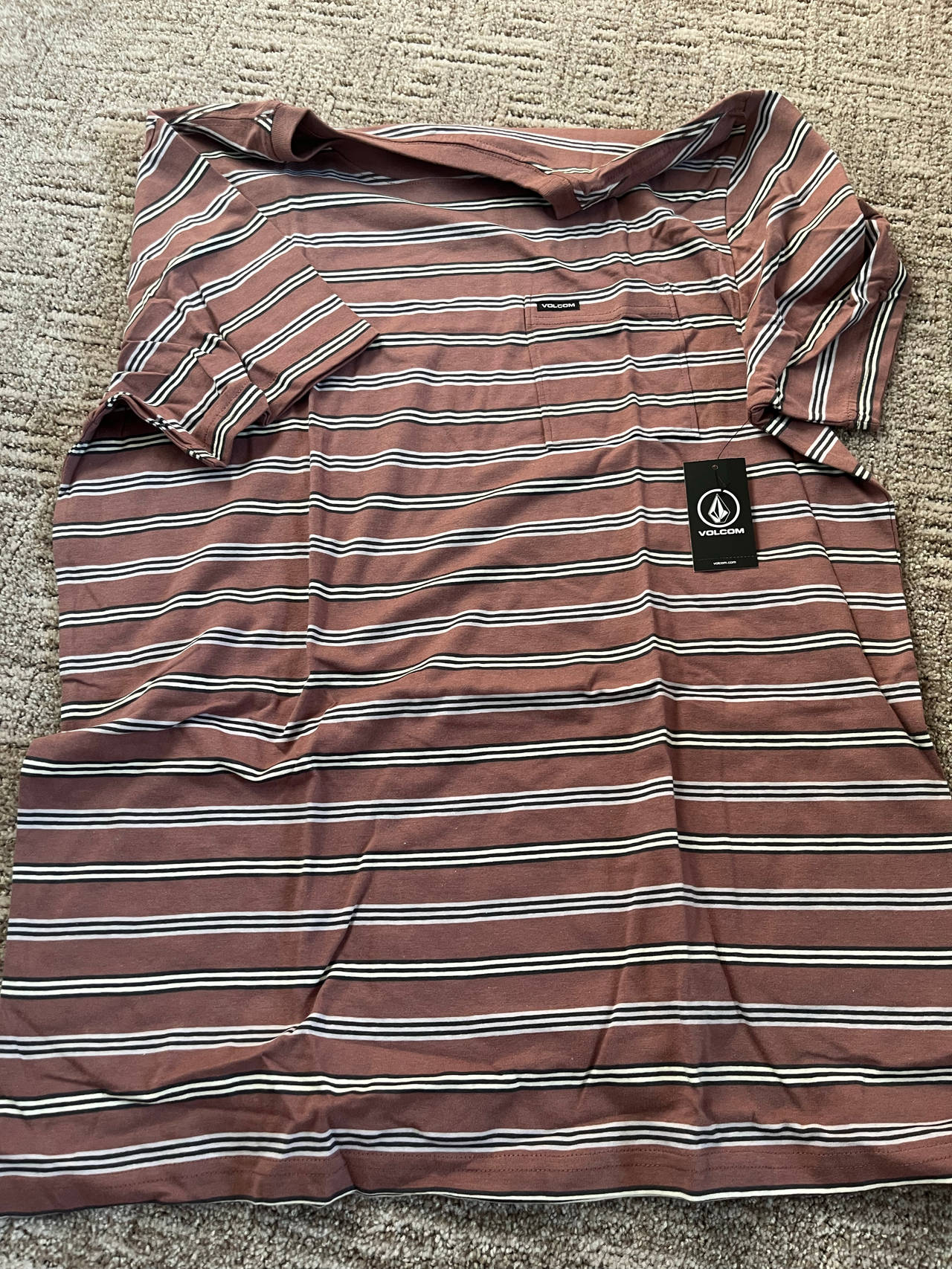 Volcom Men's Striped Pocket Tee new with tags medium