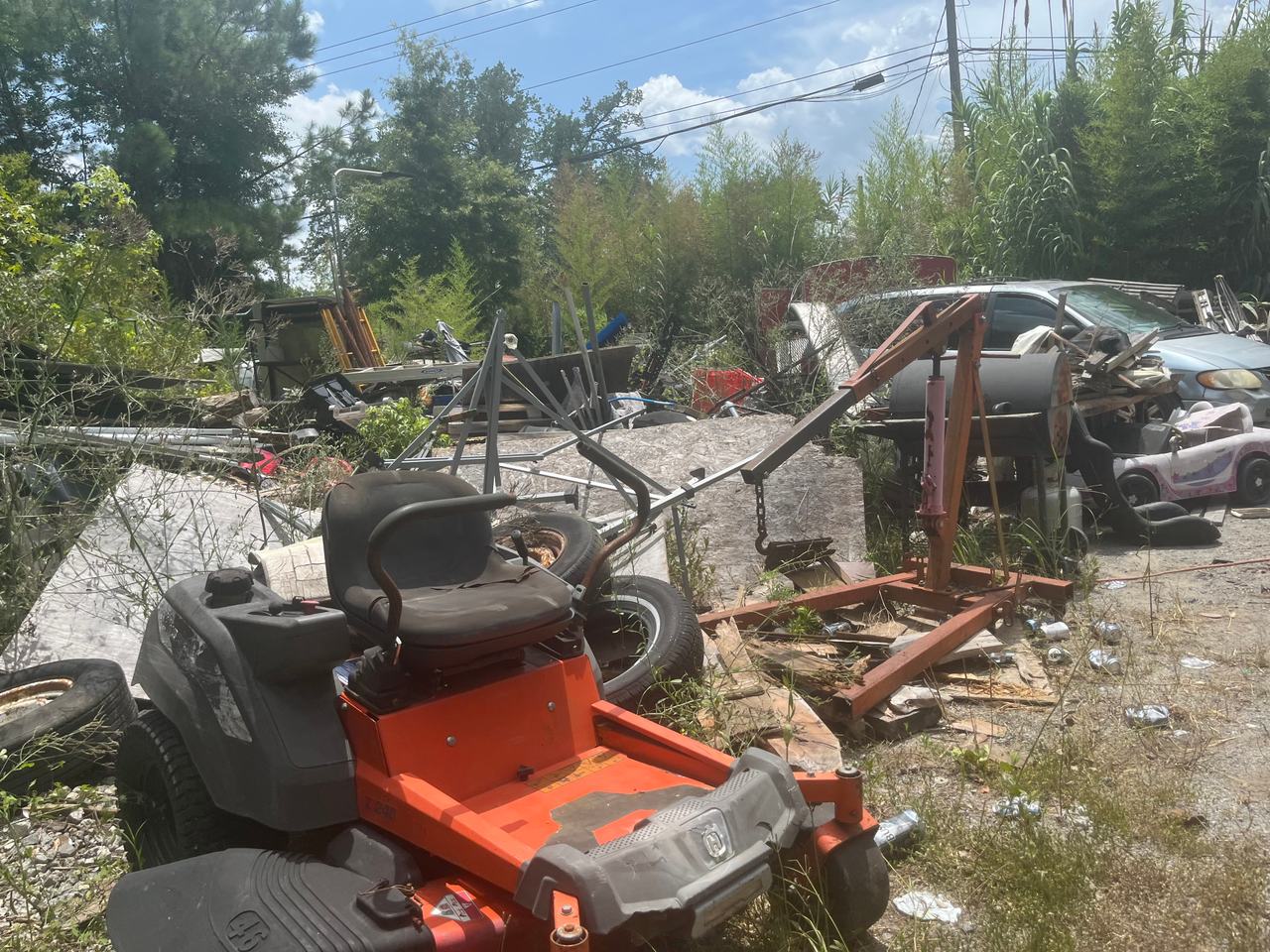 Husqvarna Z248F Zero Turn Mower