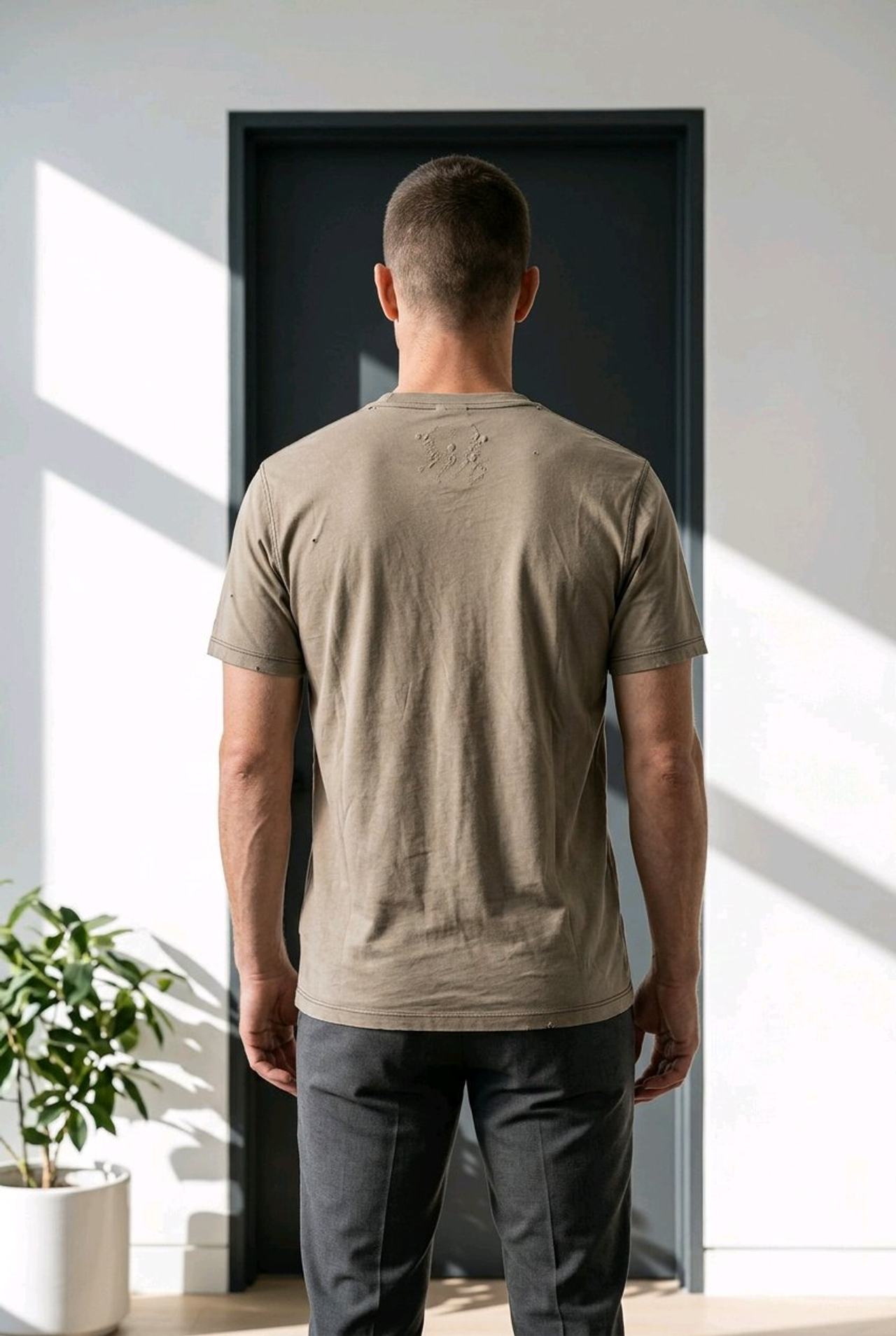Gray Express Men's Lion Graphic T-Shirt sz Medium