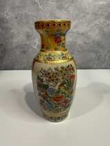Vintage 6" Japanese Satsuma Style Vase - Image 3