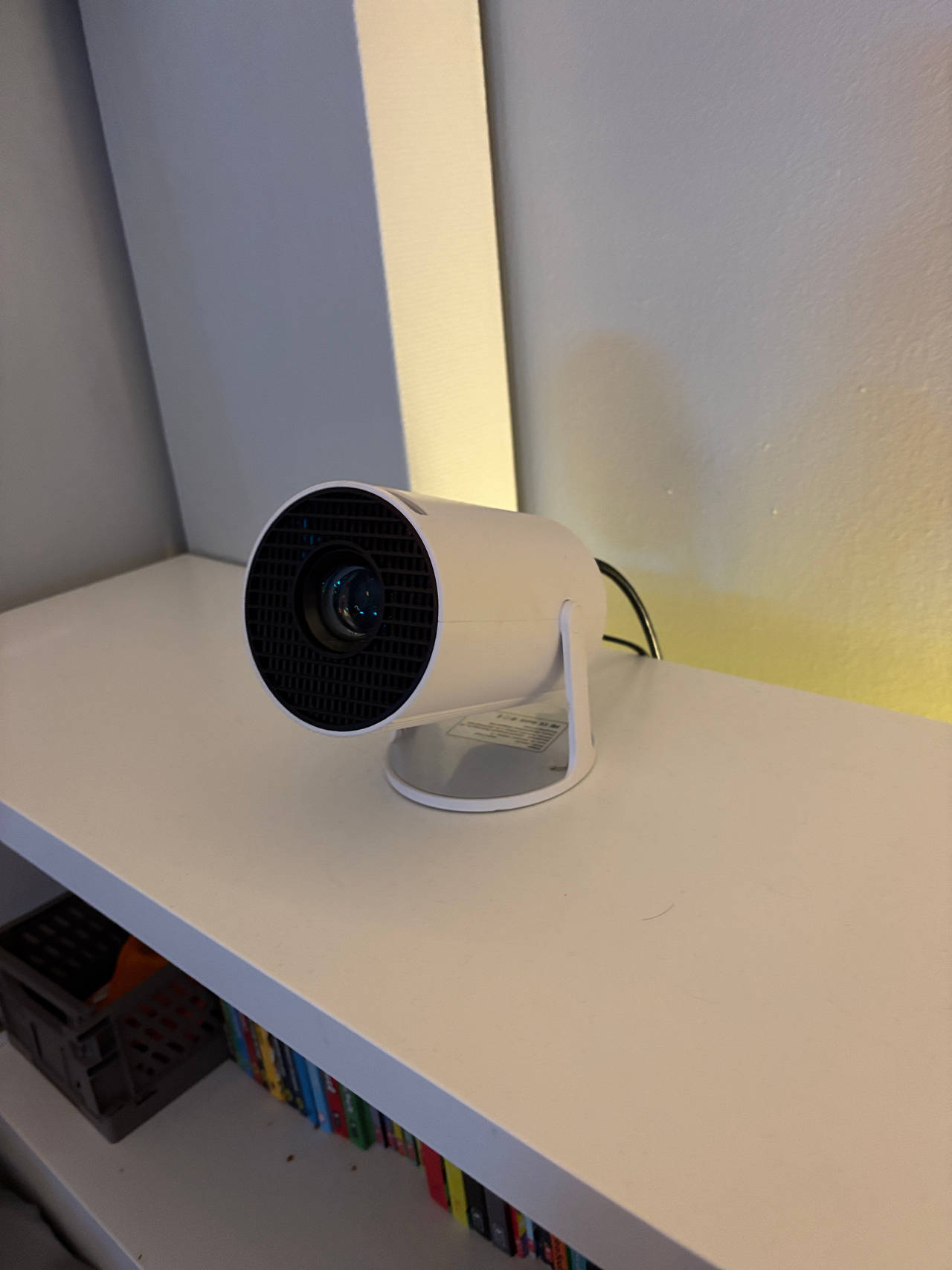 Projecter. Hardly Used