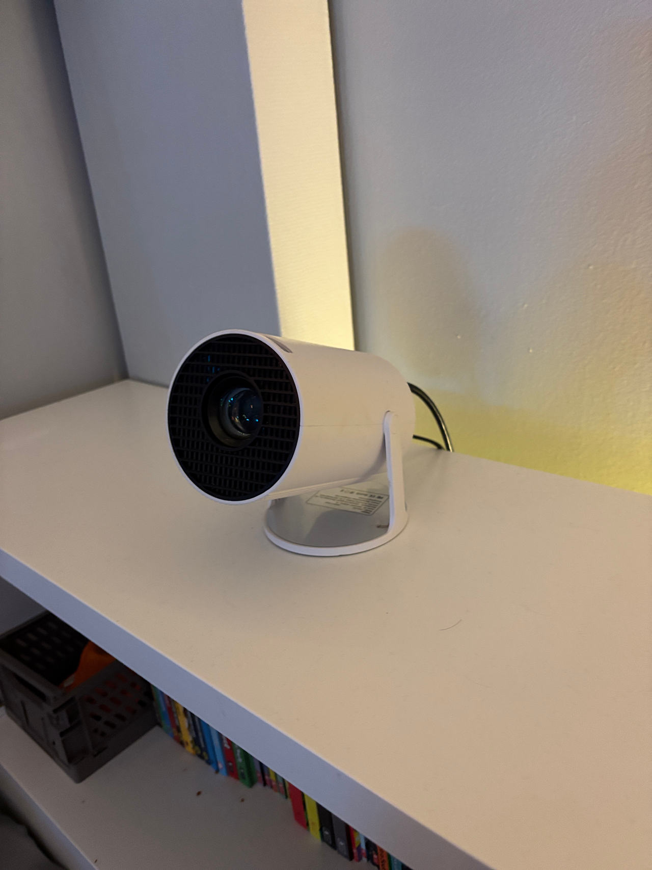 Projecter. Hardly Used