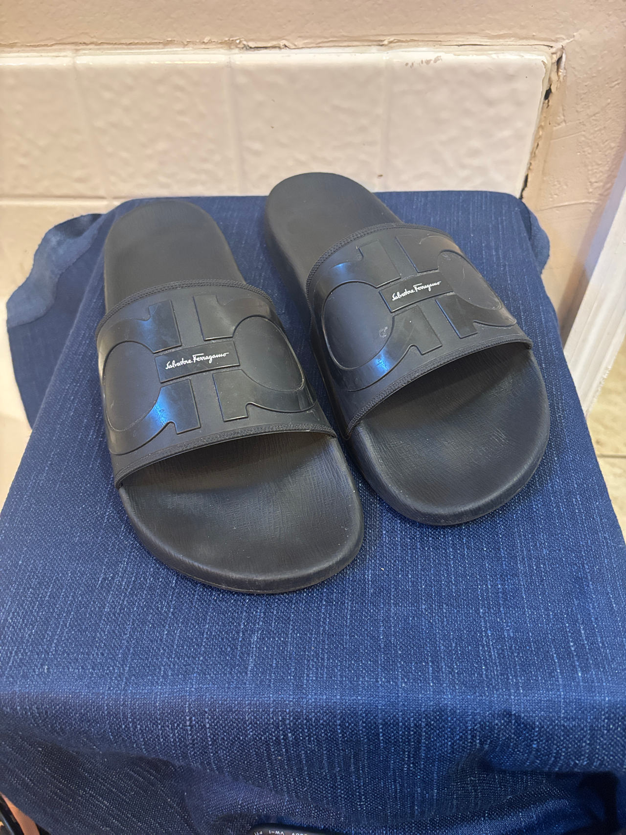 Salvatore Ferragamo Gancini Rubber Slide Sandal