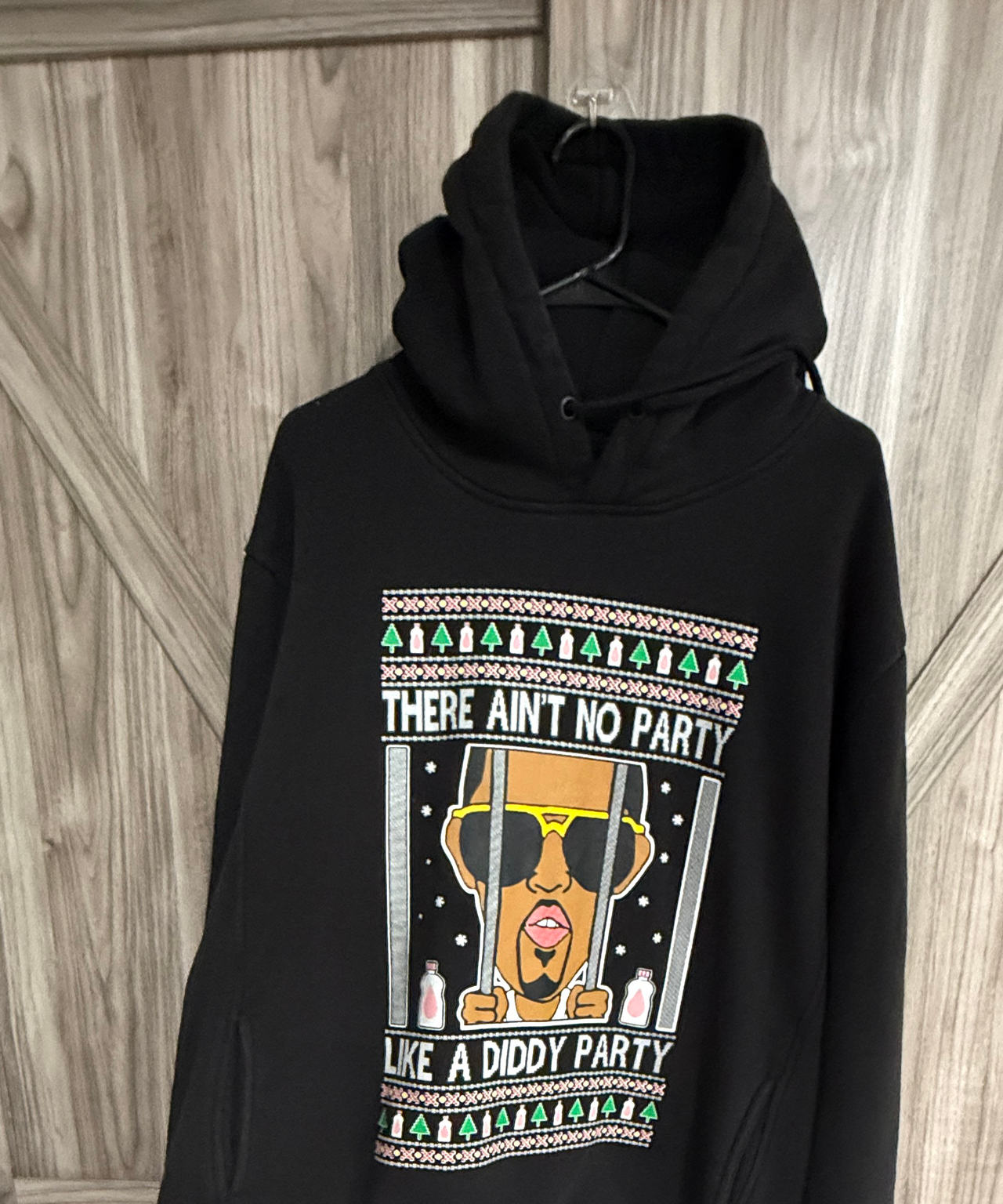 There Ain't No Party Like A Diddy Party Hoodie size XL UGC