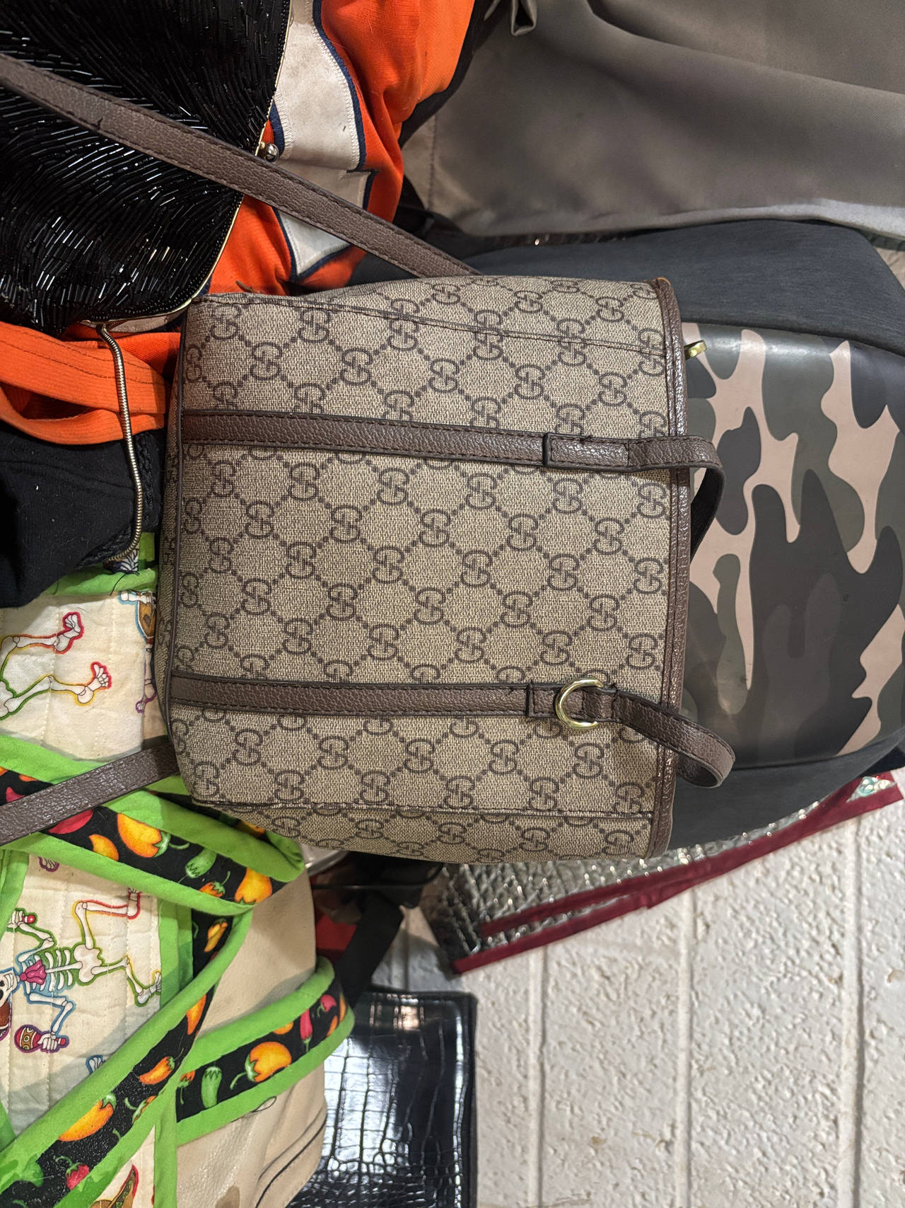 Gucci GG Supreme Canvas Shoulder Bag