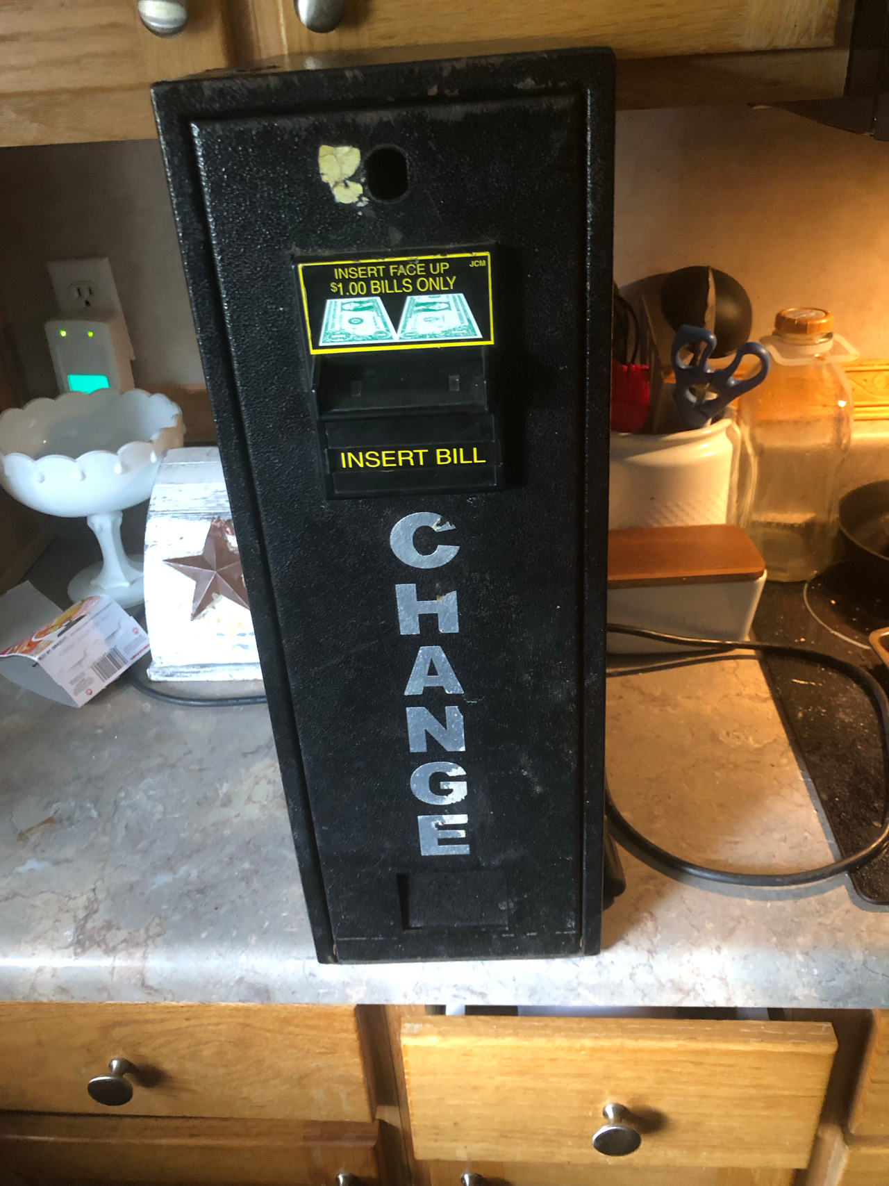 Bill-to-Coin Change Machine