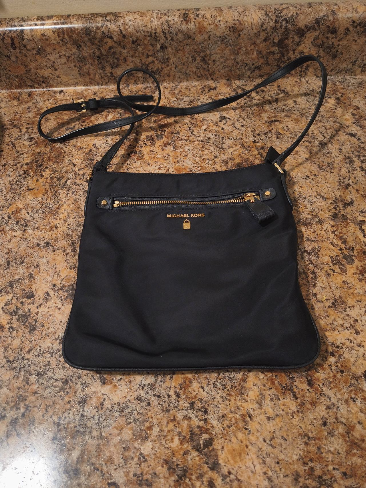 Michael Kors Kelsey Black Crossbody Bag
