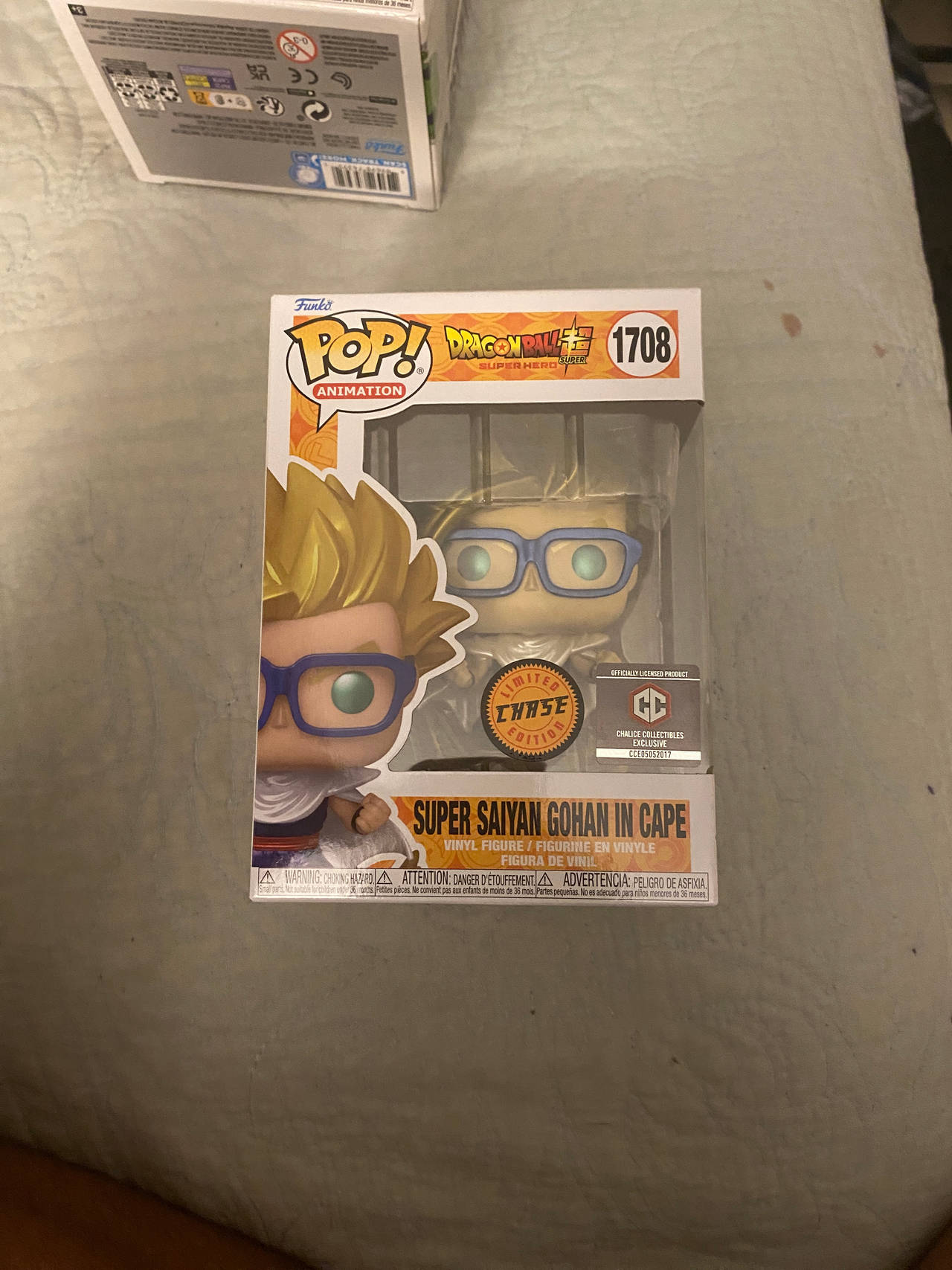Funko Pop! Animation Dragon Ball Super: Super Saiyan Gohan in Cape (Chase Edition)