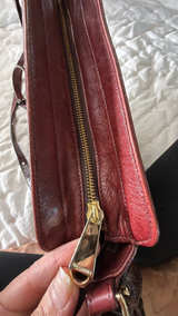 Brahmin Leather Crossbody Bag with Croc Embossing - Image 3