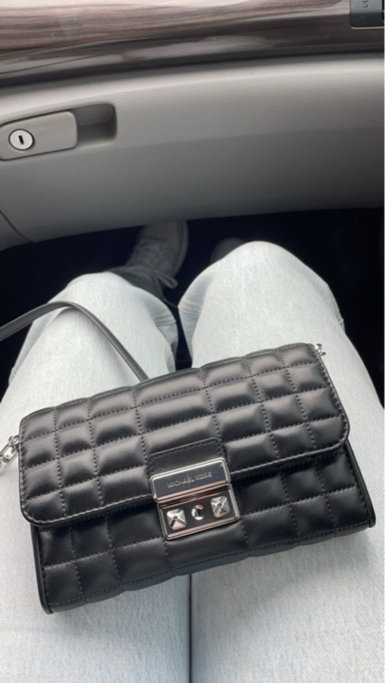 Michael Kors Tribeca Large Leather Convertible Crossbody Bag Black