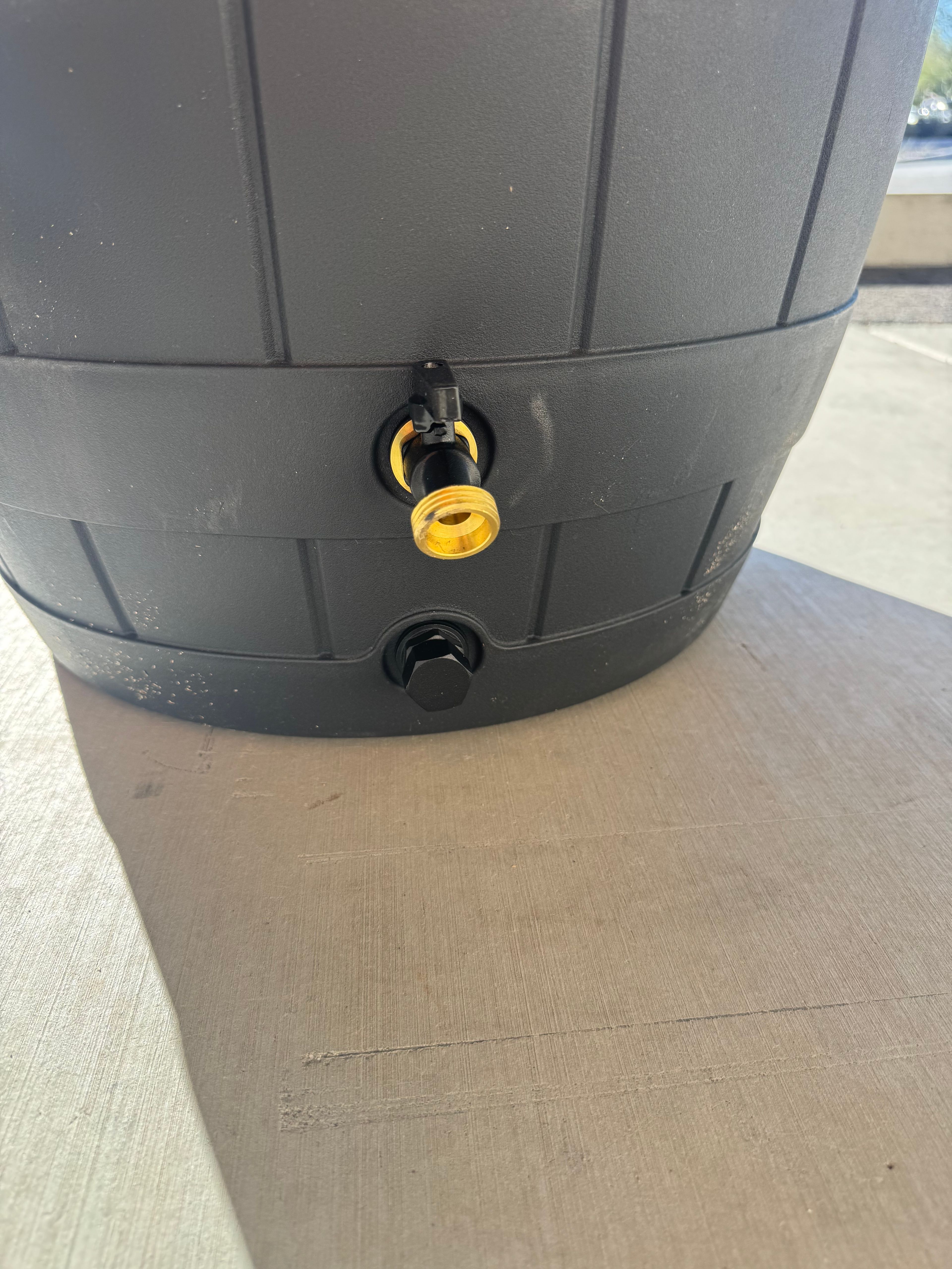 New Garden Treasures 50-Gallon Plastic Rain Barrel - Image 5