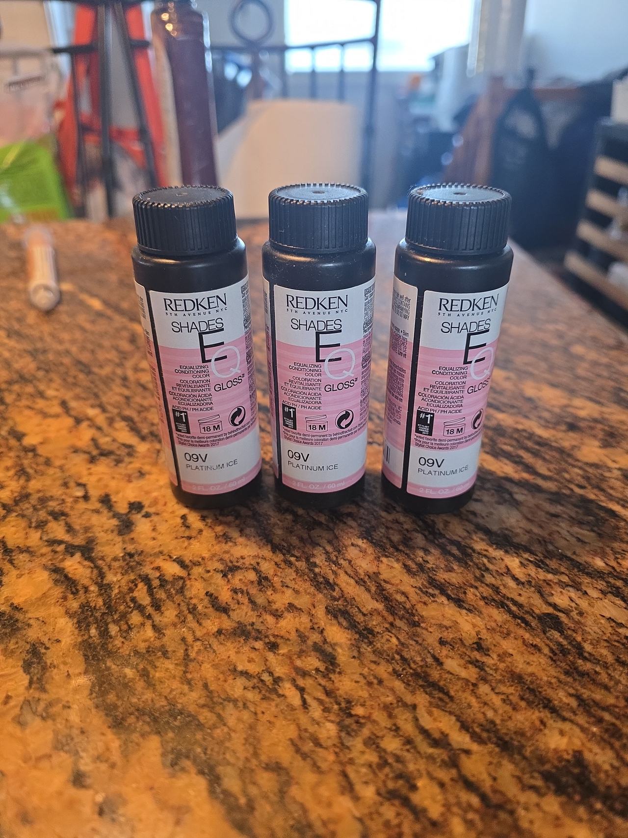 3 pcs Redken Shades EQ Gloss 09V Platinum Ice Hair Color