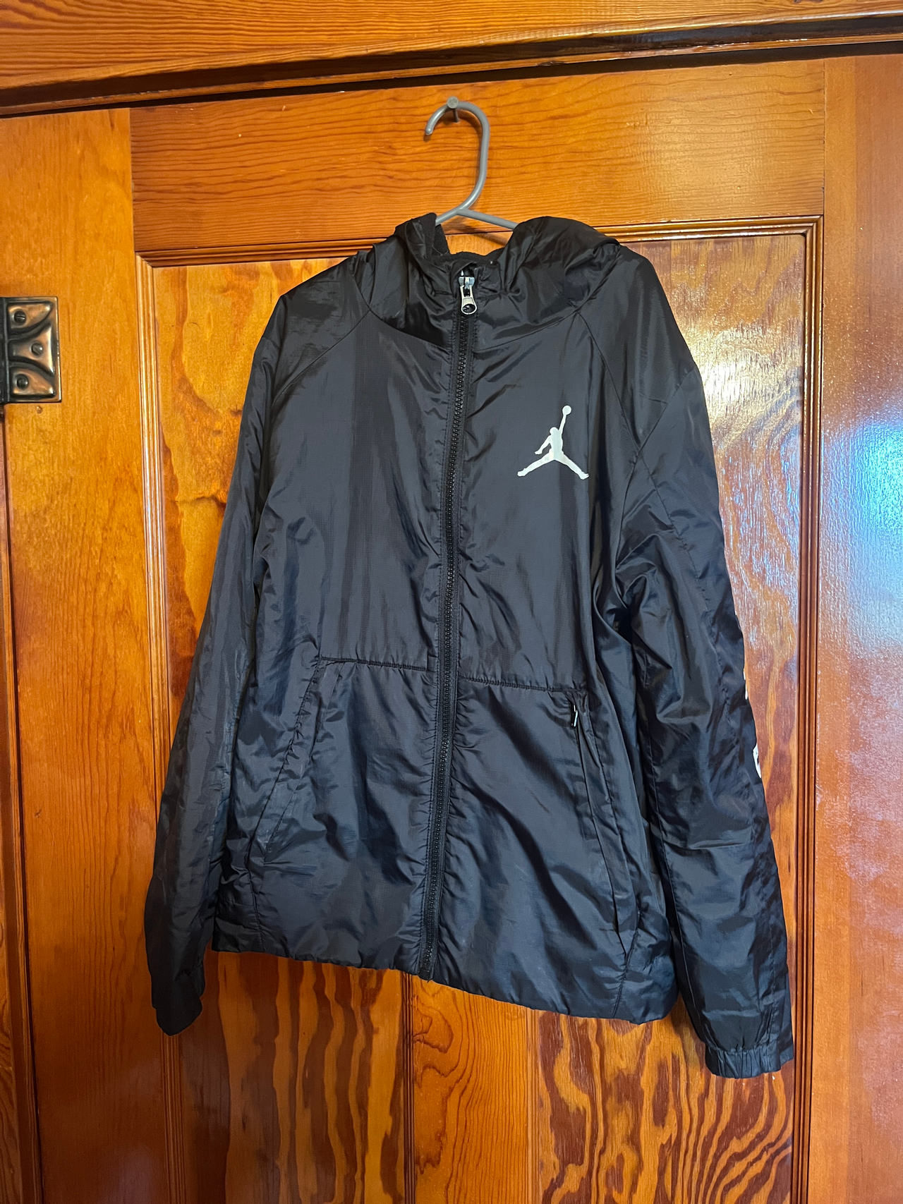 Jordan Jumpman Hooded Windbreaker kids M (10/12)