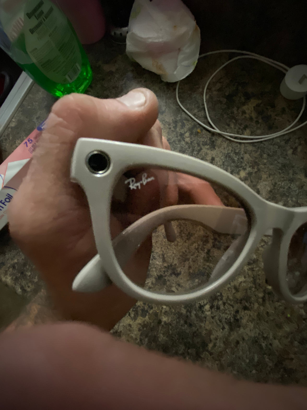Ray-Ban Stories