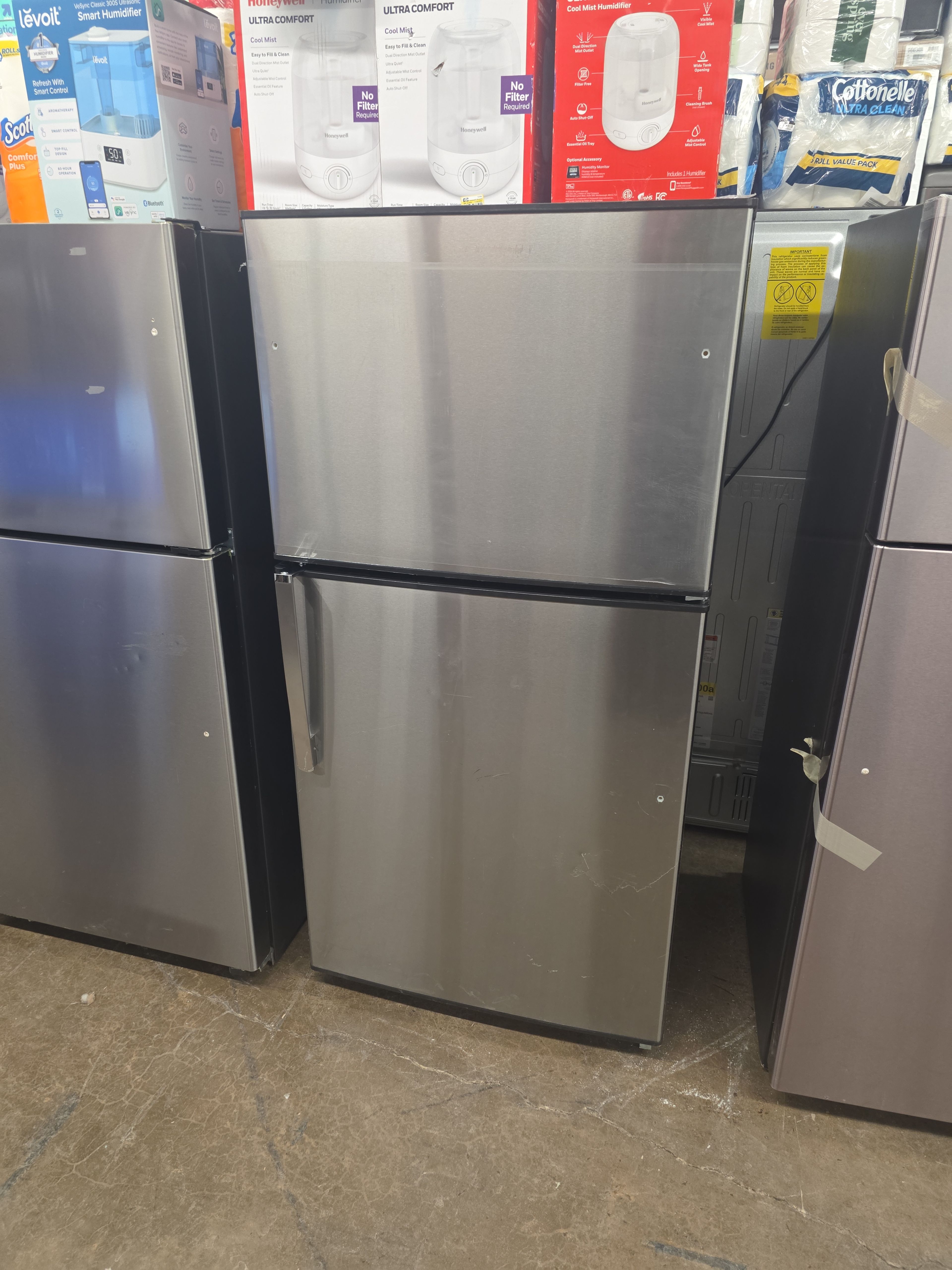 Whirlpool Top-Freezer Refrigerator