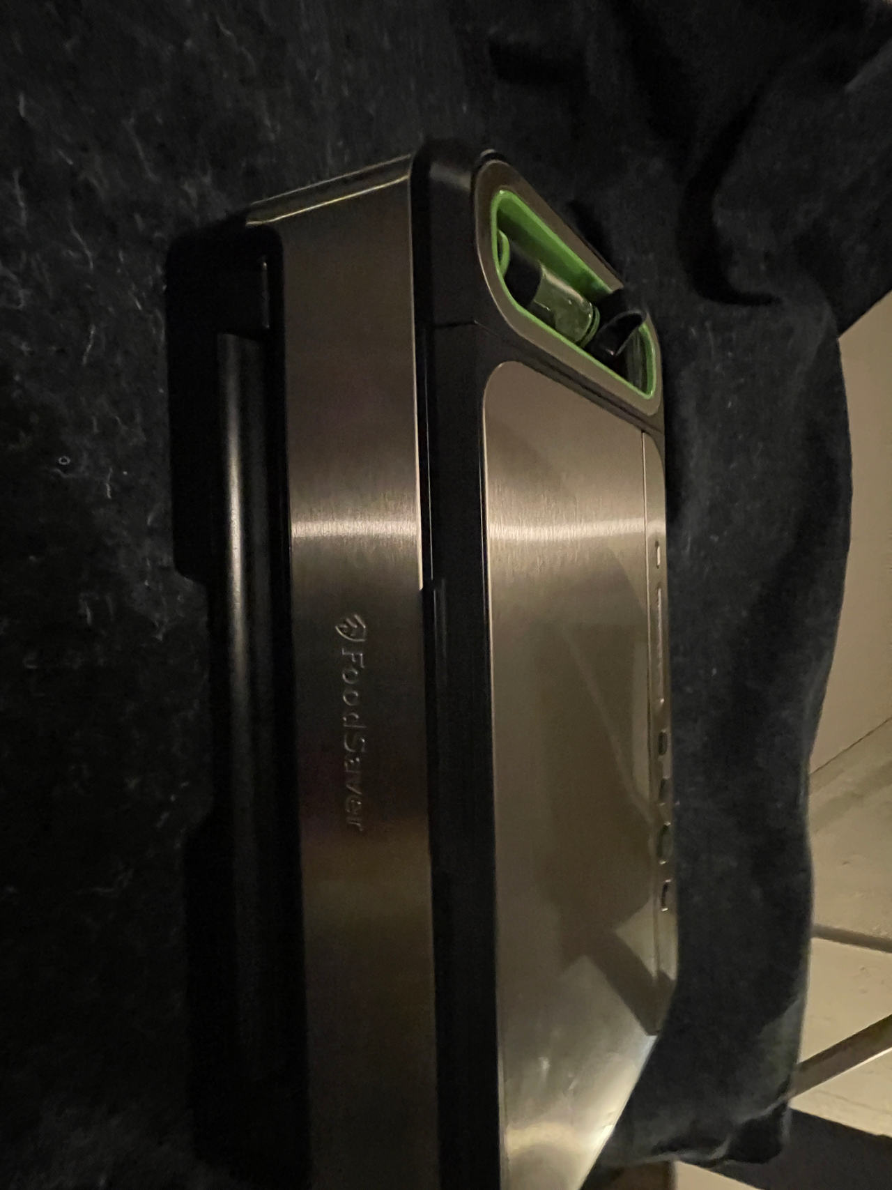 FoodSaver Vacuum Sealer
