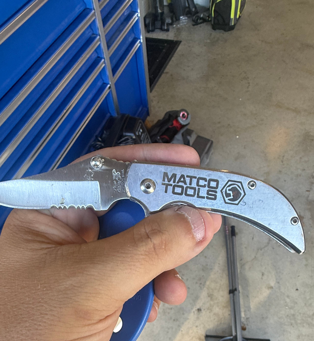 Matco Tools Folding Pocket Knife