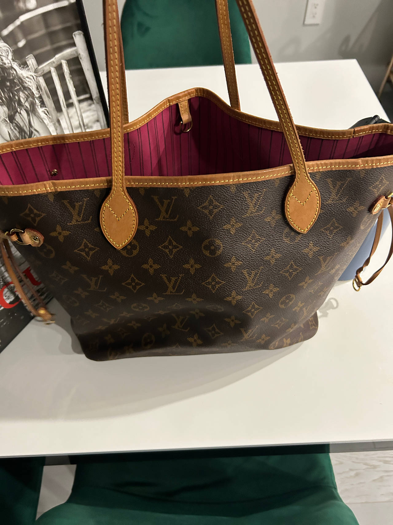 Louis Vuitton Neverfull MM Monogram