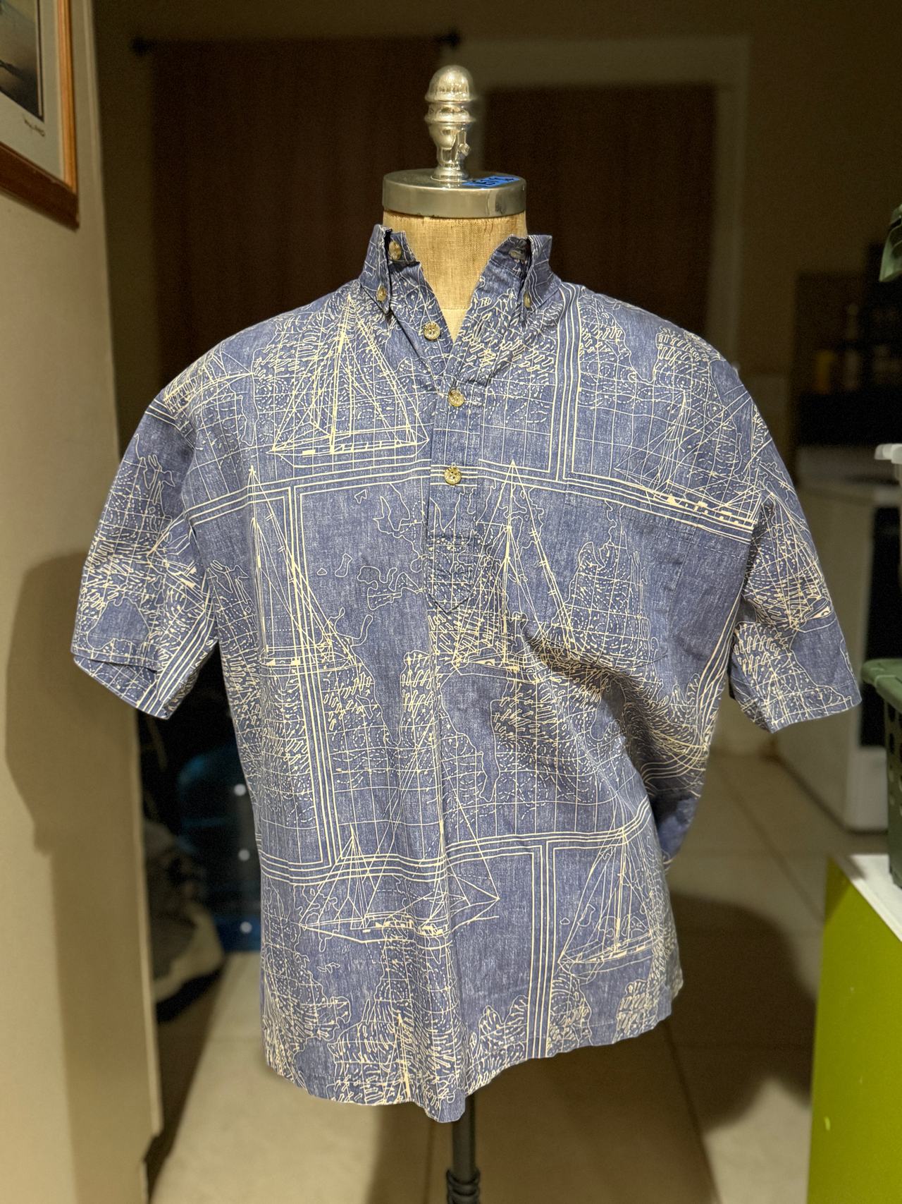 Cook Street Aloha Shirt Made in Hawaii USA 80s to 90s Size L