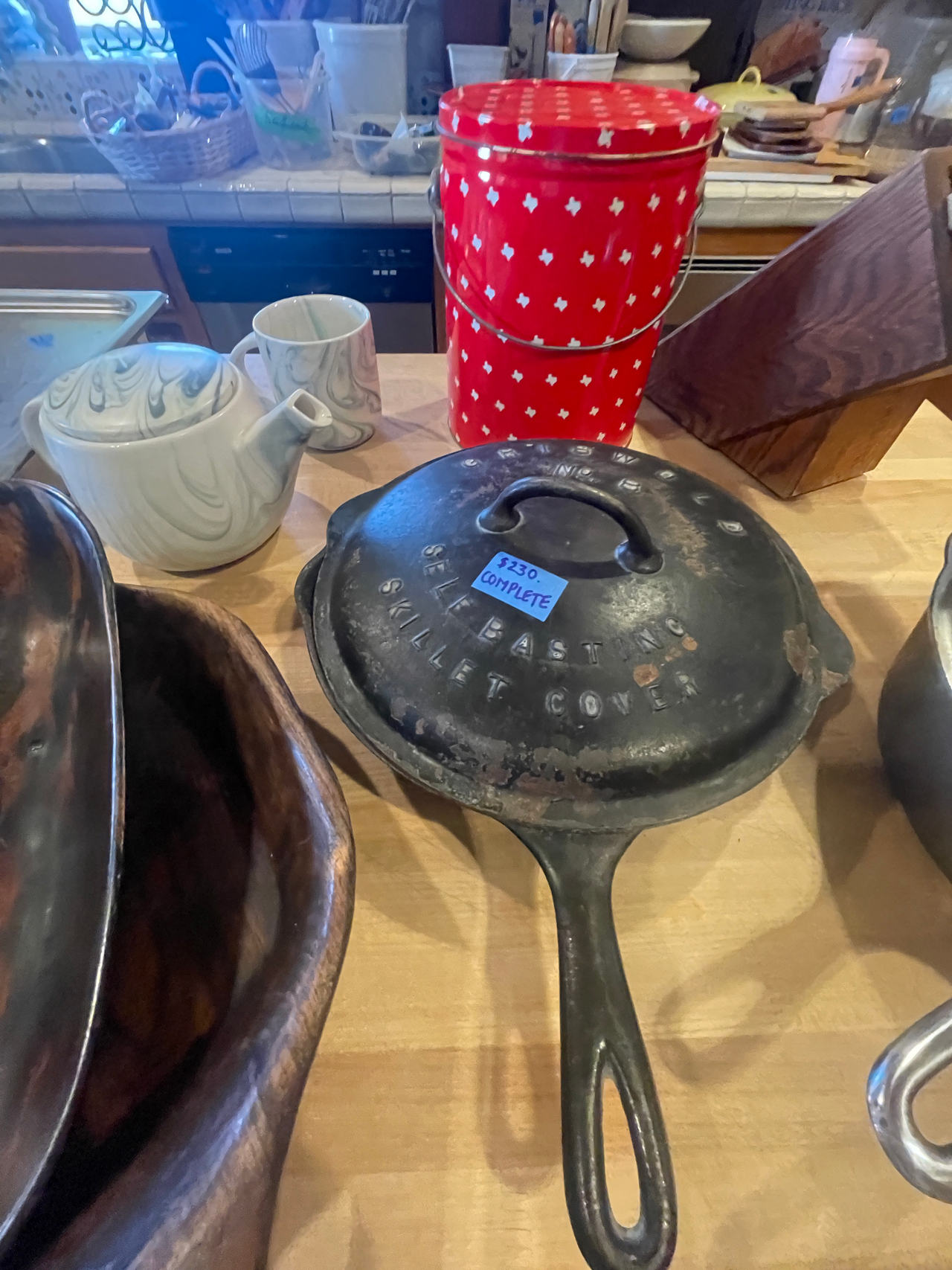 Griswold Cast Iron Skillet with Lid