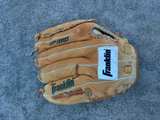 Franklin RTP 9" Pro Tanned Right-Hand Baseball Glove - Image 1