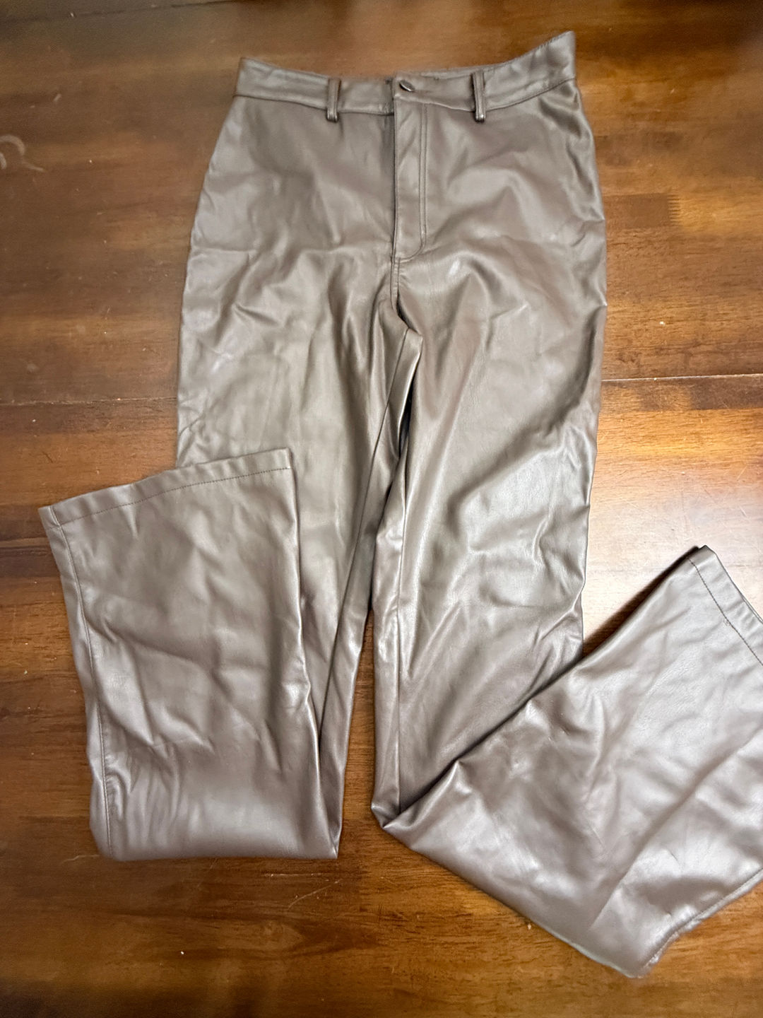 Motel Vegan Leather 90s Straight Pants S