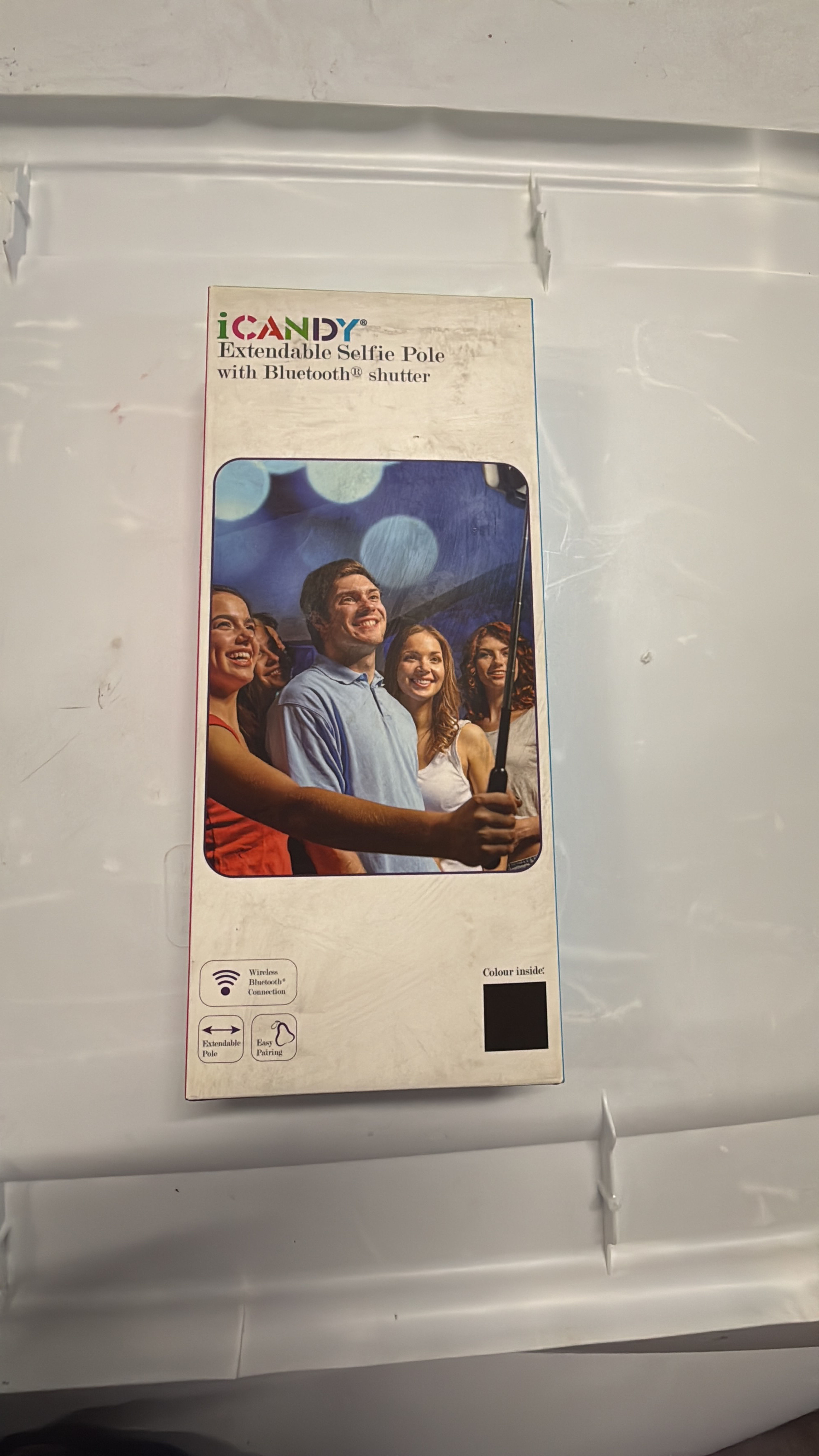 iCANDY Extendable Selfie Pole with Bluetooth shutter