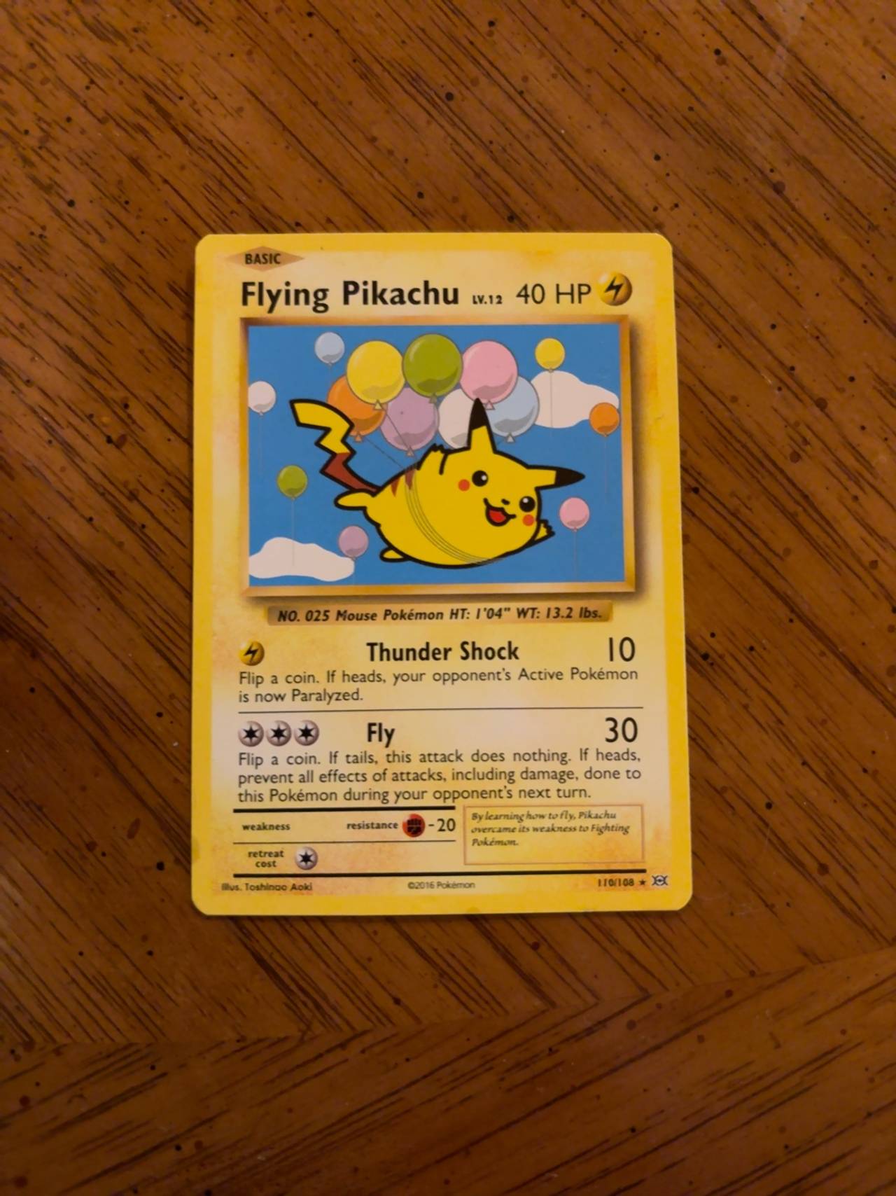 Pokemon Flying Pikachu XY Evolutions Card