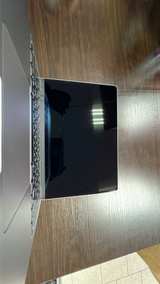 Apple MacBook Air 2022 M2 - Image 2