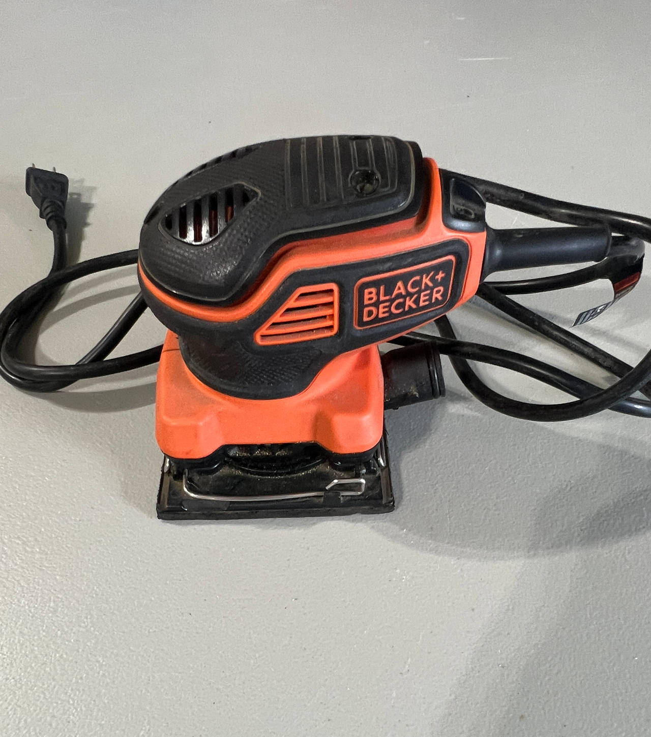BLACK+DECKER 1/4 Sheet Orbital Sander