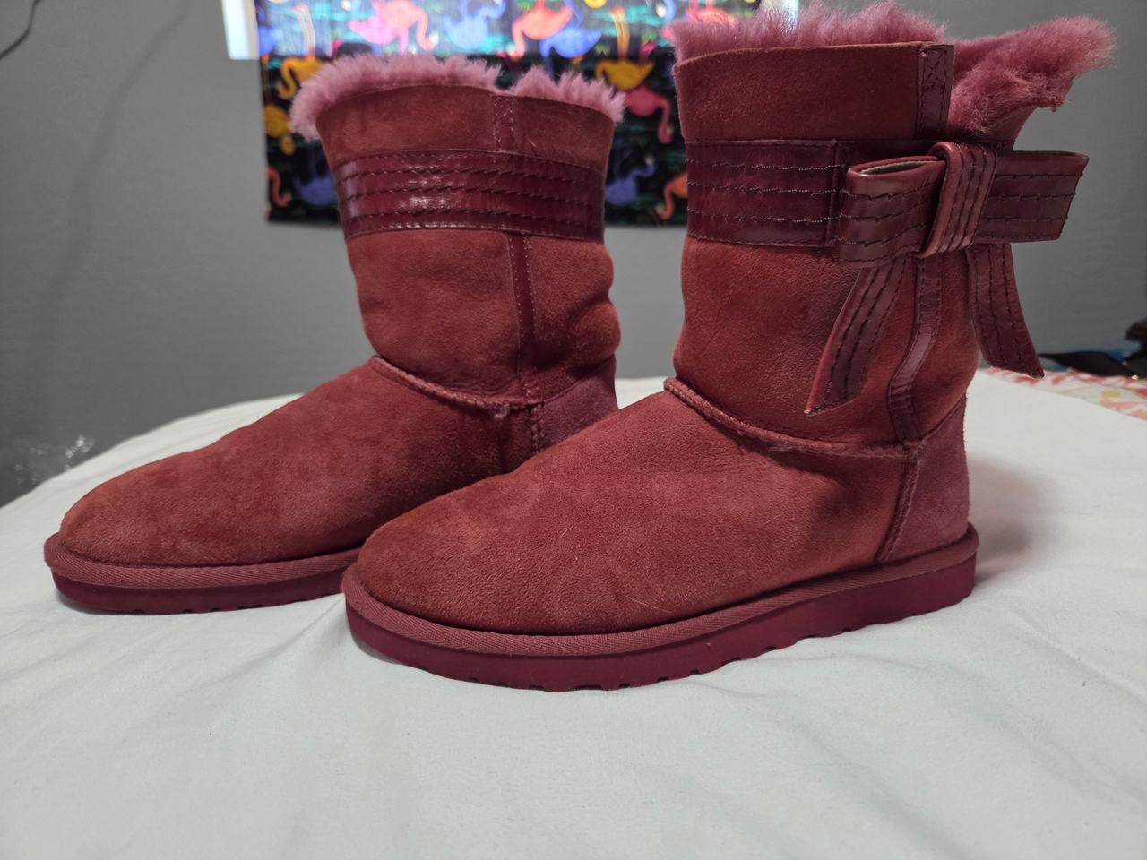 UGG Victoria Short Bow Boots