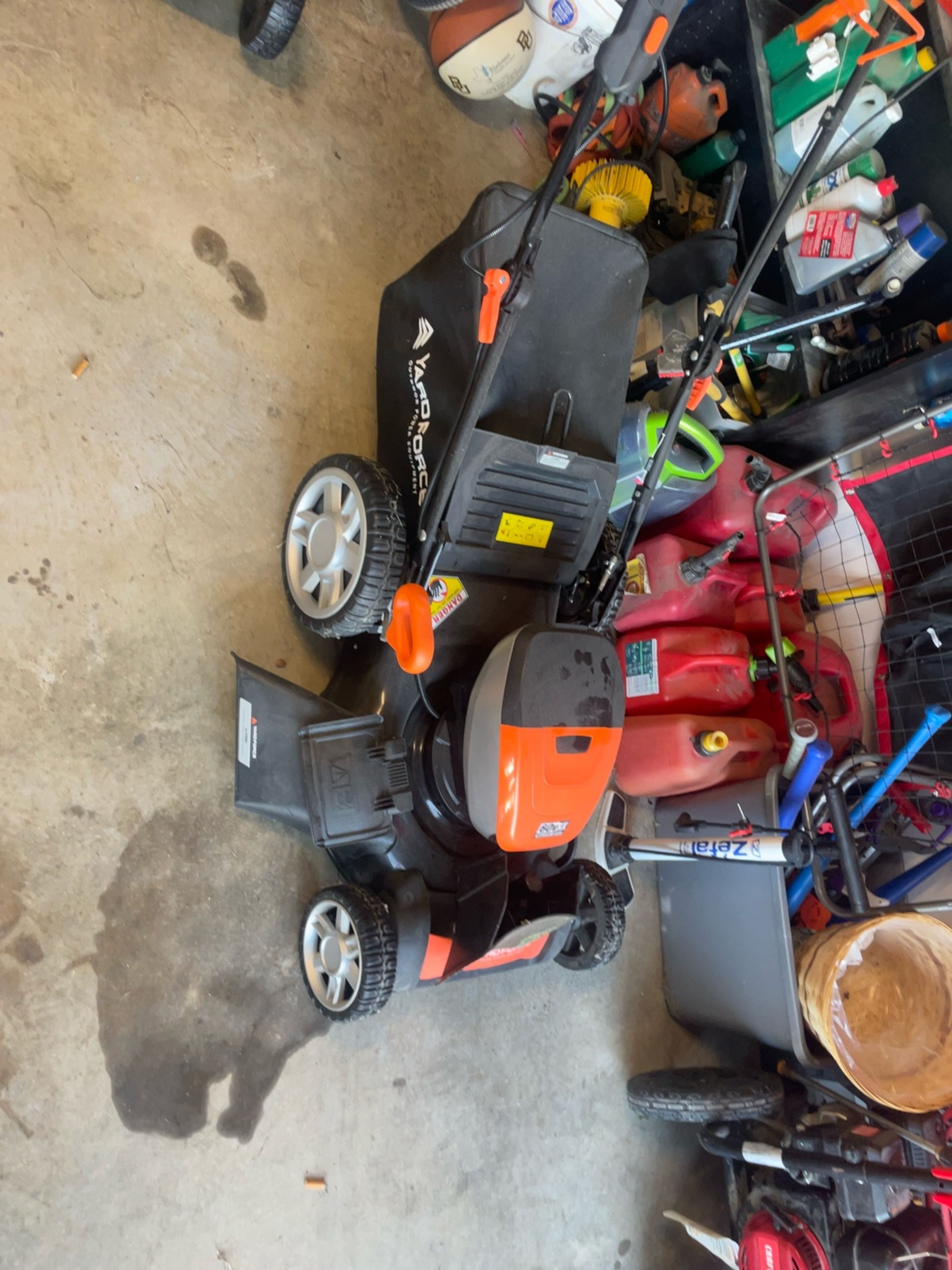 Yard Force 60V Cordless Self-Propelled Lawn Mower