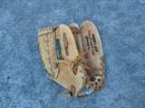 Franklin RTP 9" Pro Tanned Right-Hand Baseball Glove - Image 2
