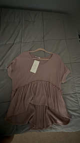 Charolette Avery Ruffle Hem Short Sleeve Shirt - Image 1