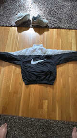 Vintage Nike Windrunner Jacket
Single stitch  - Image 2