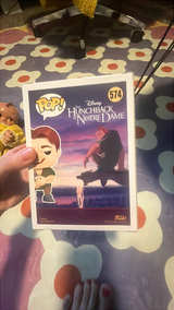 Funko Pop! Disney: The Hunchback of Notre Dame - Quasimodo Holding Gargoyle #574 (2019 Summer Convention Exclusive) - Image 3