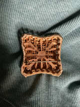 Capri Vintage Gold Tone Brooch - Image 3