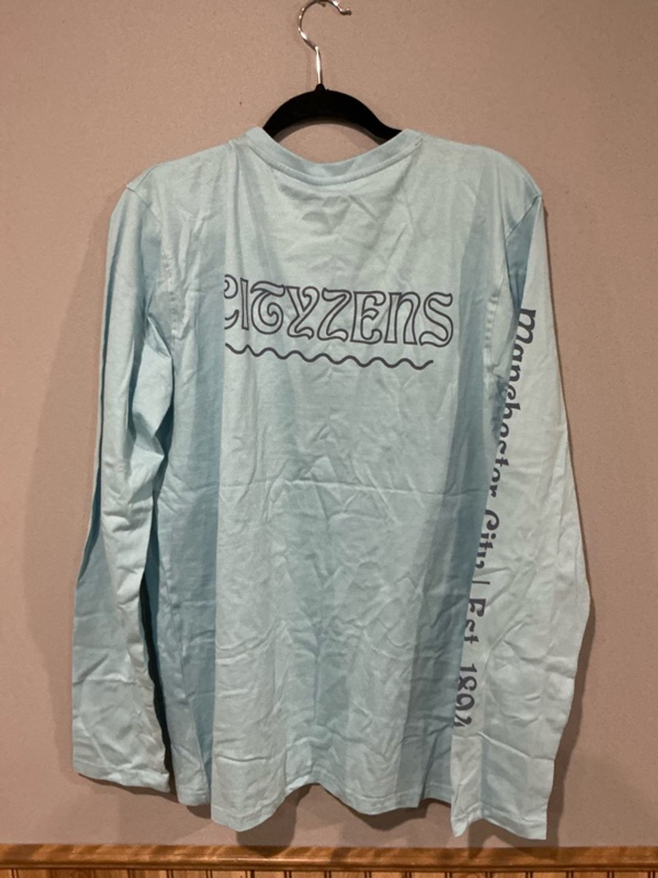 Manchester City Gray Long Sleeve T-Shirt Mens Medium