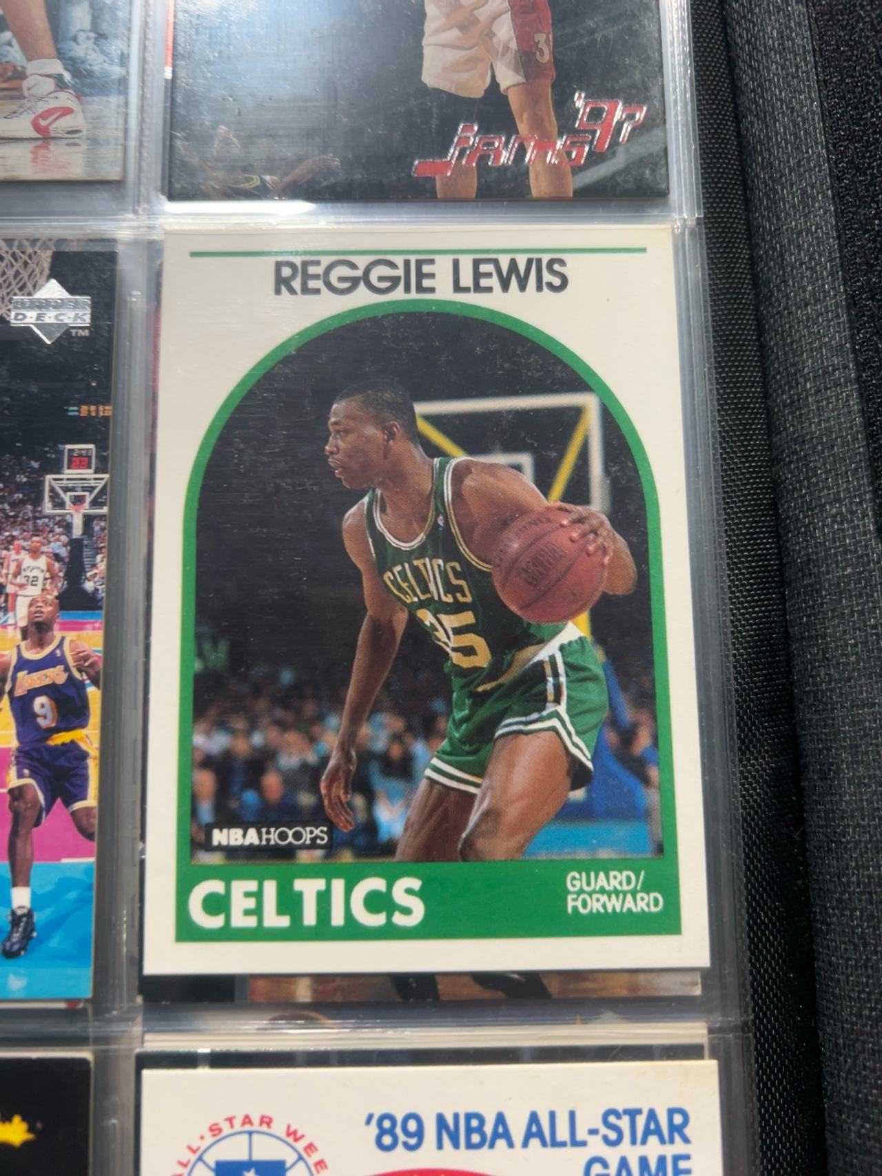 NBA Hoops Reggie Lewis Rookie Card #17 (1989-90)