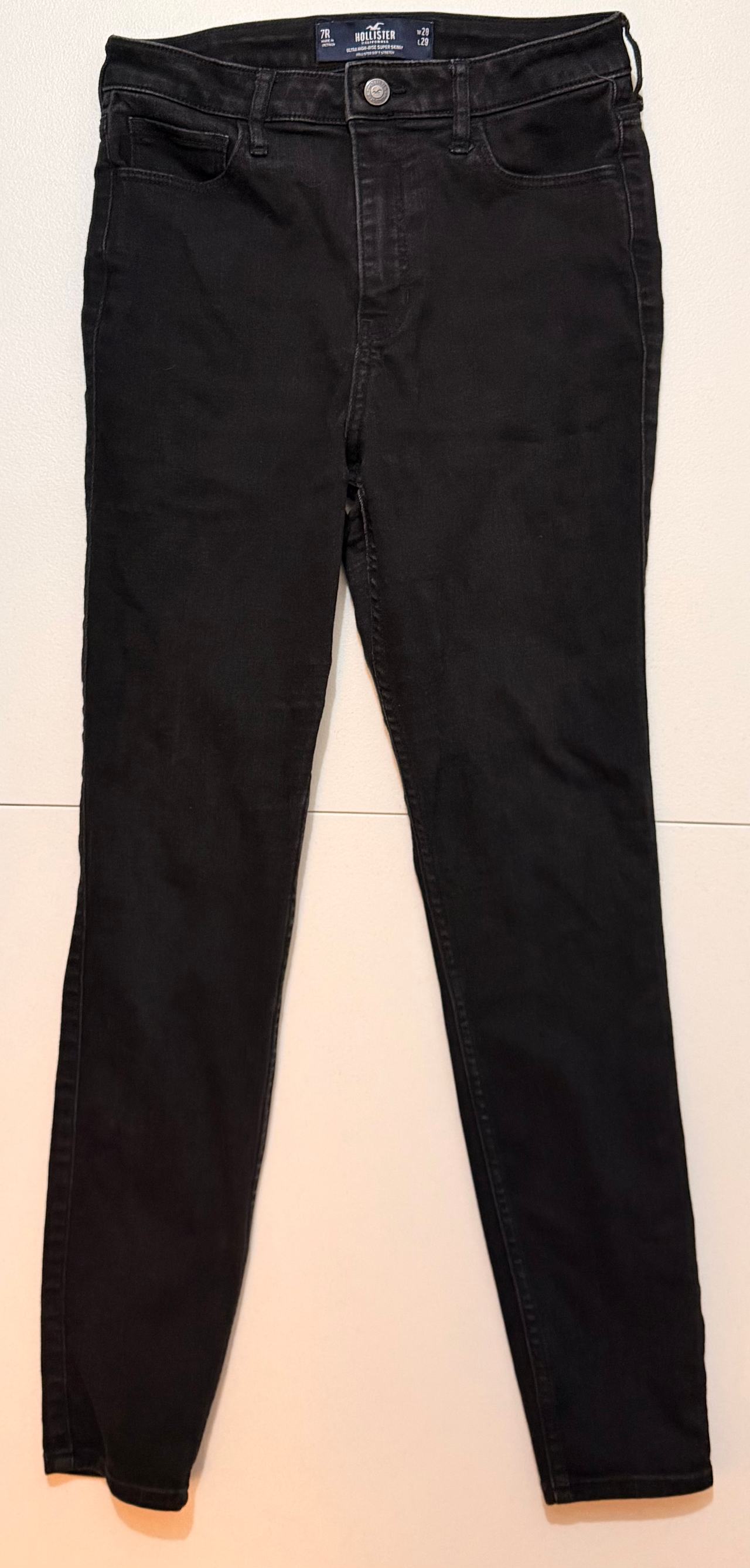 Hollister High-Rise Super Skinny Jeans 7R (28x29) Black