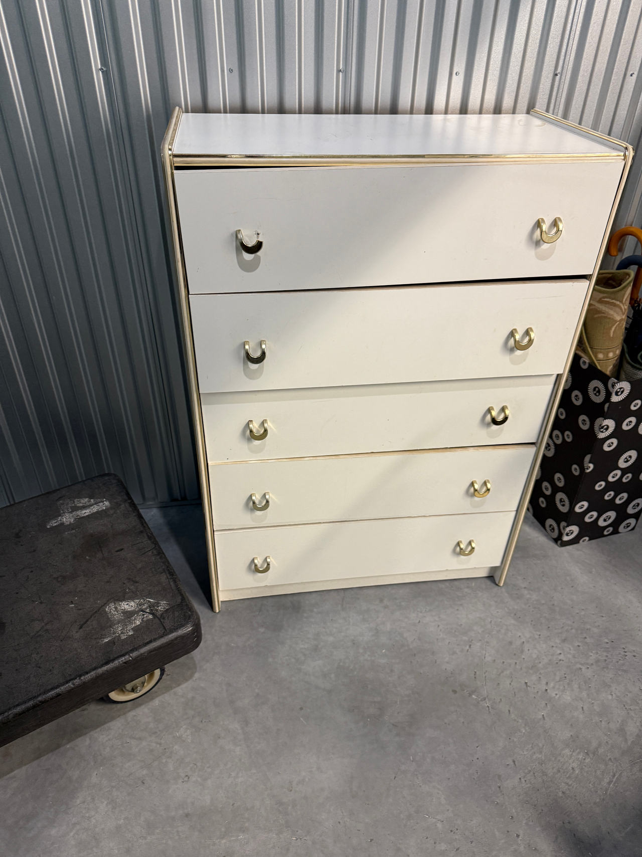White 5-Drawer Dresser