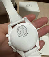 Omega x Swatch MoonSwatch White Moon - Image 5