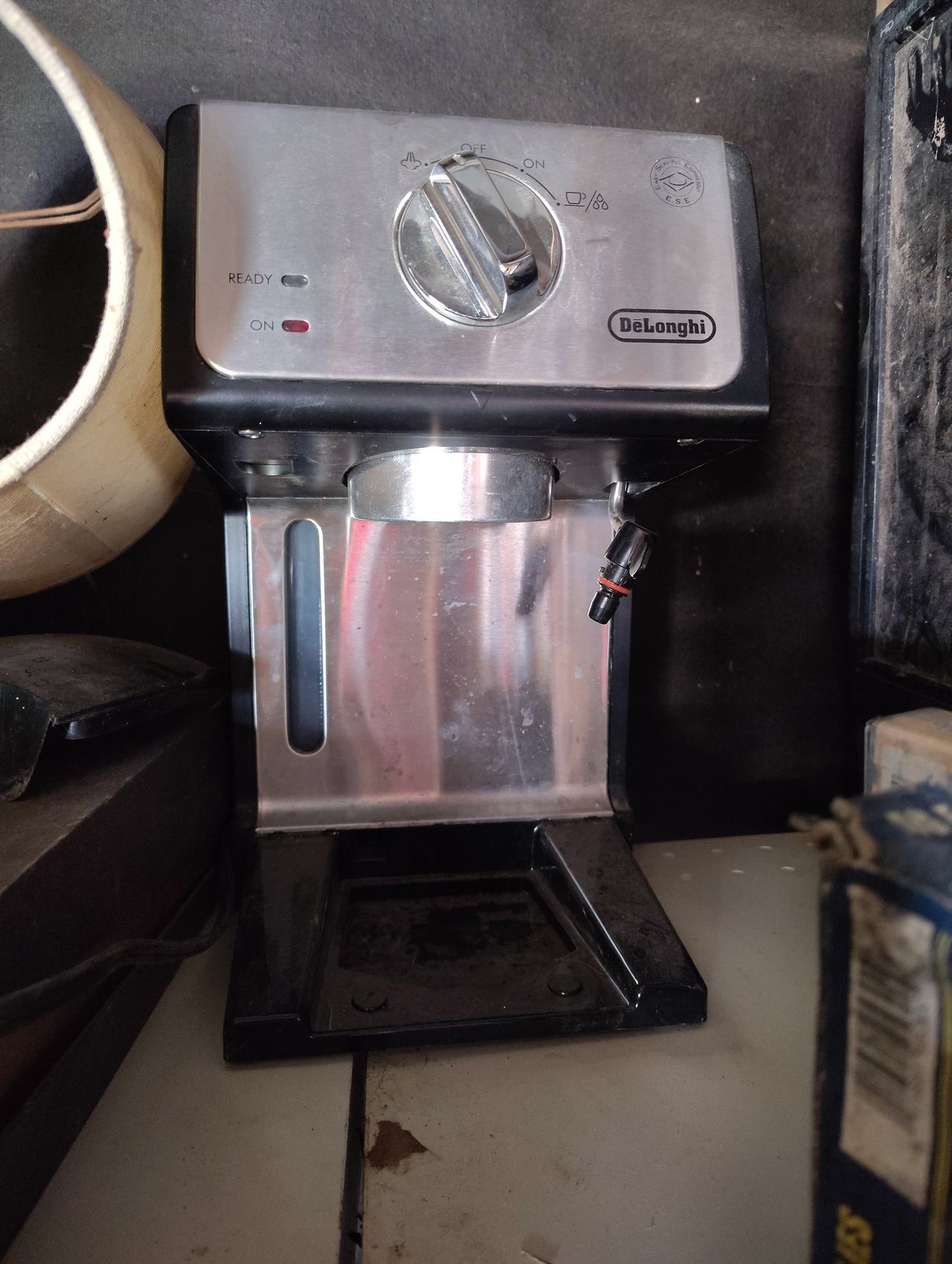 De'Longhi EC155 Espresso Machine